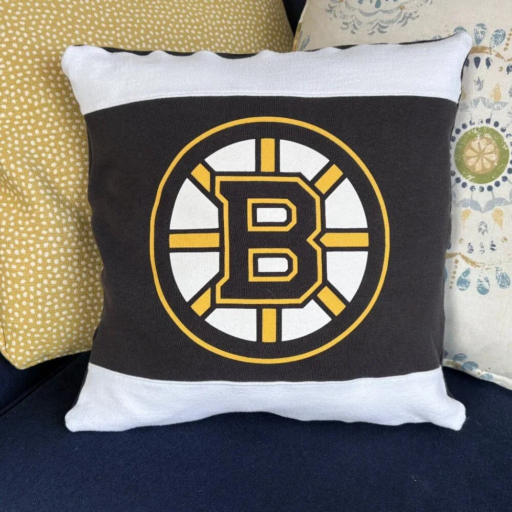 Boston Bruins NHL Hockey 16x16 handmade upcycled sweatshirt throw pillow cover